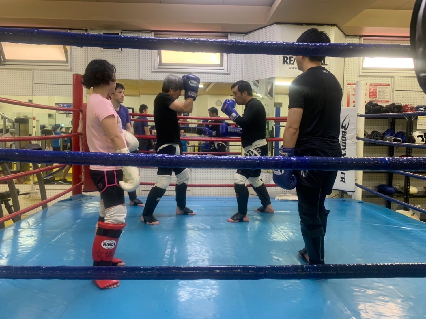 リアルディール西新ジムの紹介